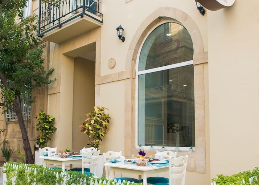  Baku Terrace/patio