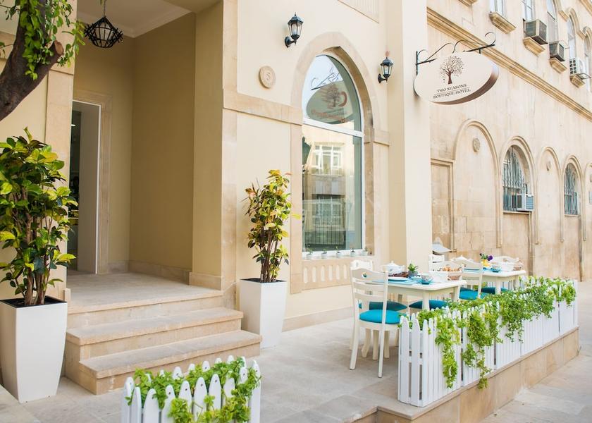  Baku Property entrance