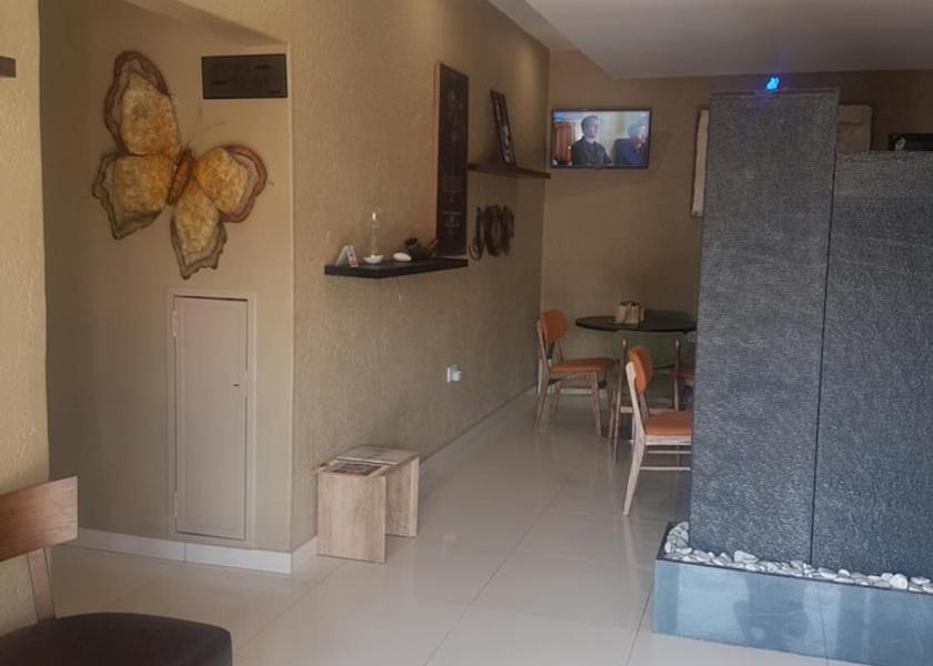  Francistown Lobby