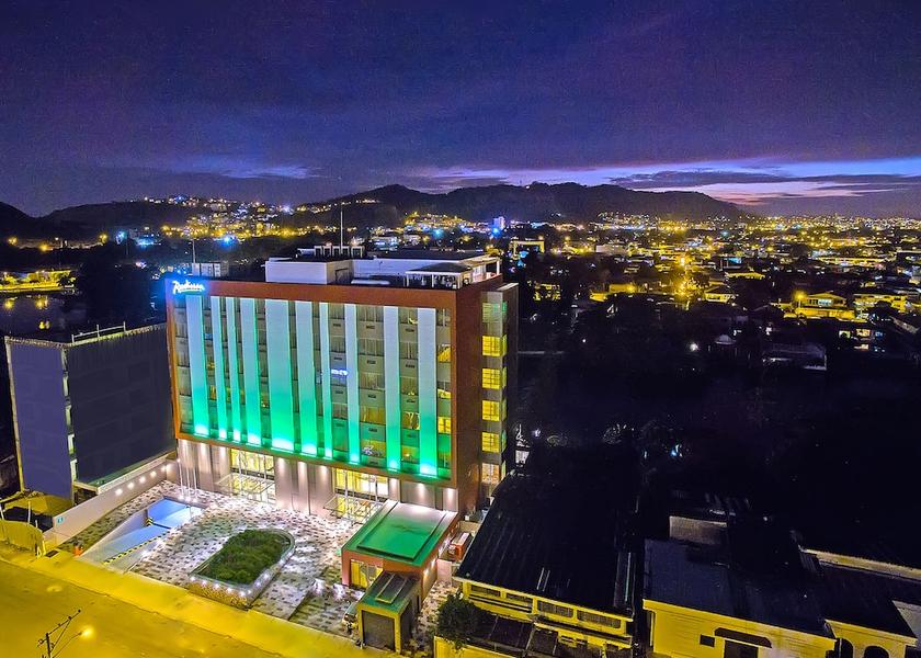 Pichincha Guayaquil Facade