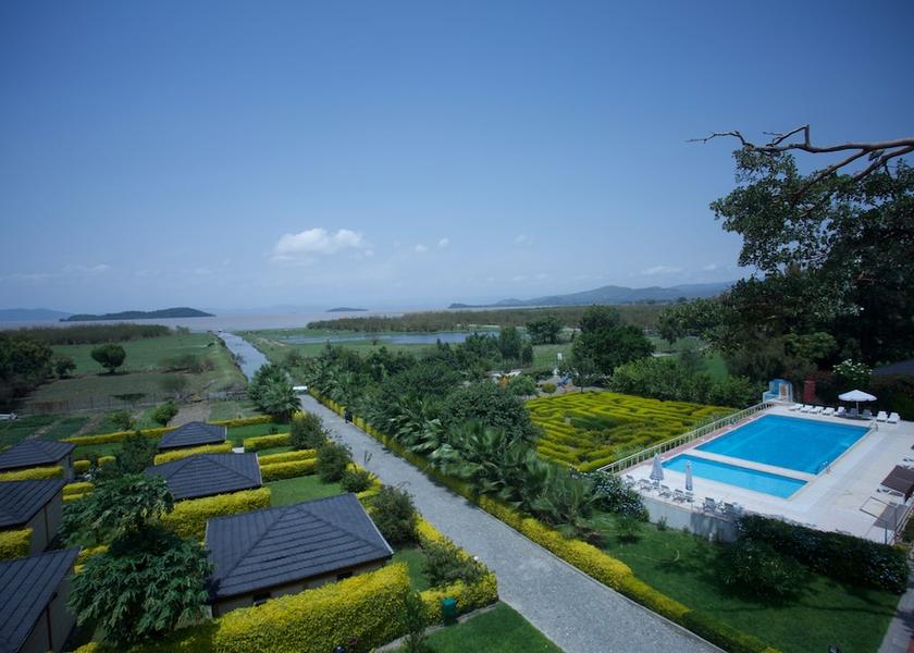  Ziway Exterior Detail