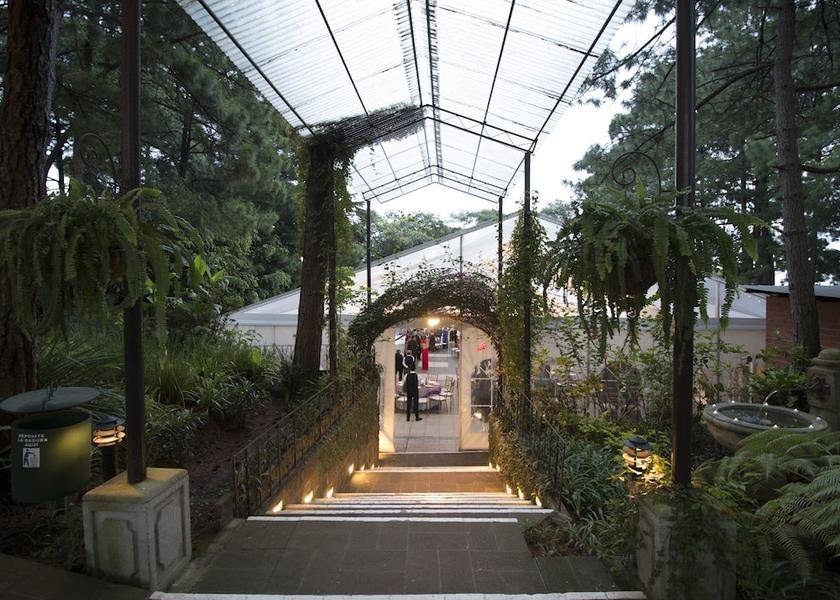 Guatemala (department) Mixco Property Grounds