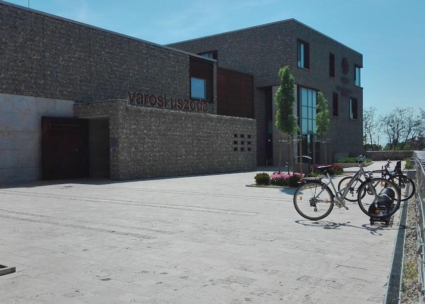  Balatonfured Parking