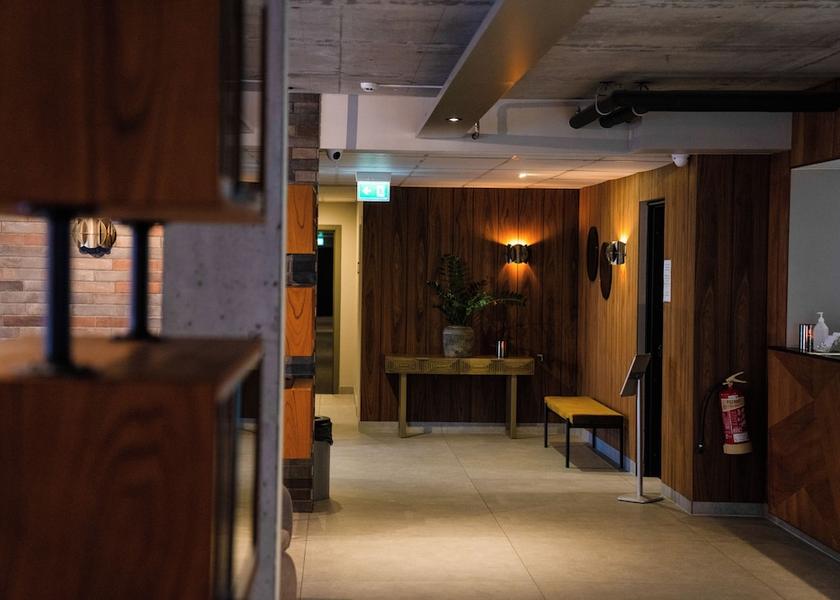 Southern Peninsula Reykjanesbær Reception