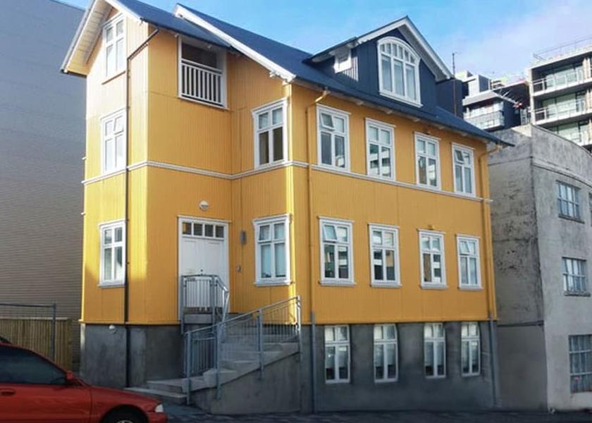 Southern Peninsula Reykjavik Facade