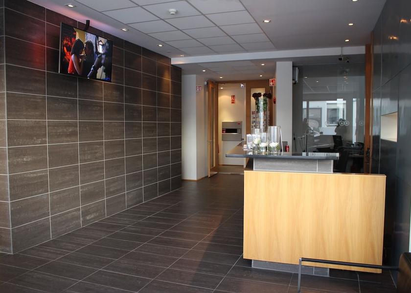 Southern Peninsula Keflavik Lobby