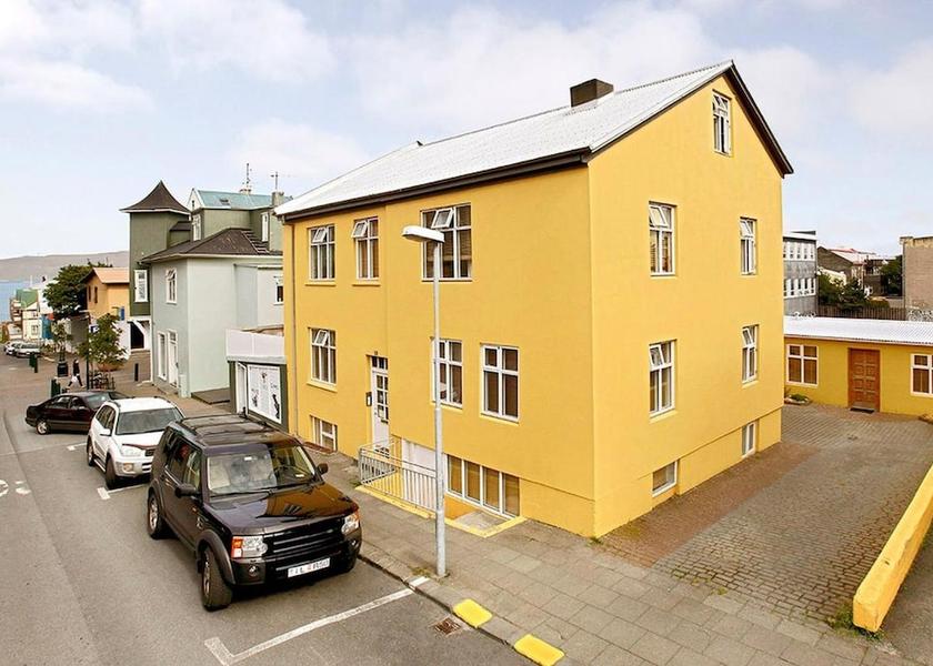 Southern Peninsula Reykjavik Facade