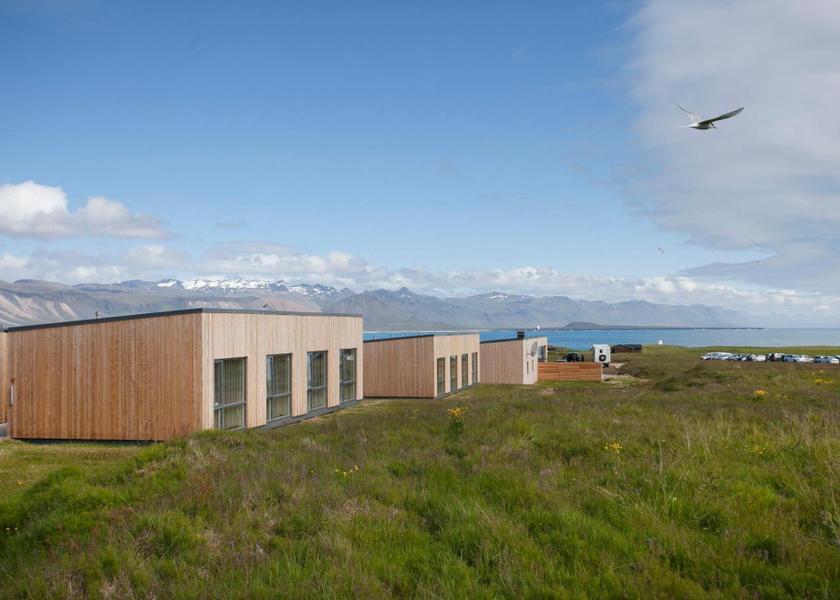 Western Region Snæfellsbær surrounding environment