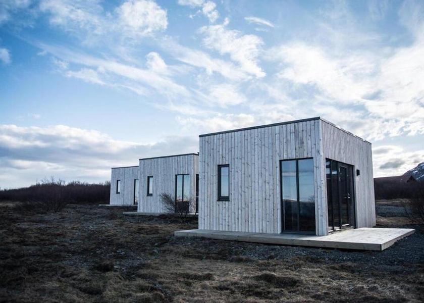 Western Region Borgarnes Entrance