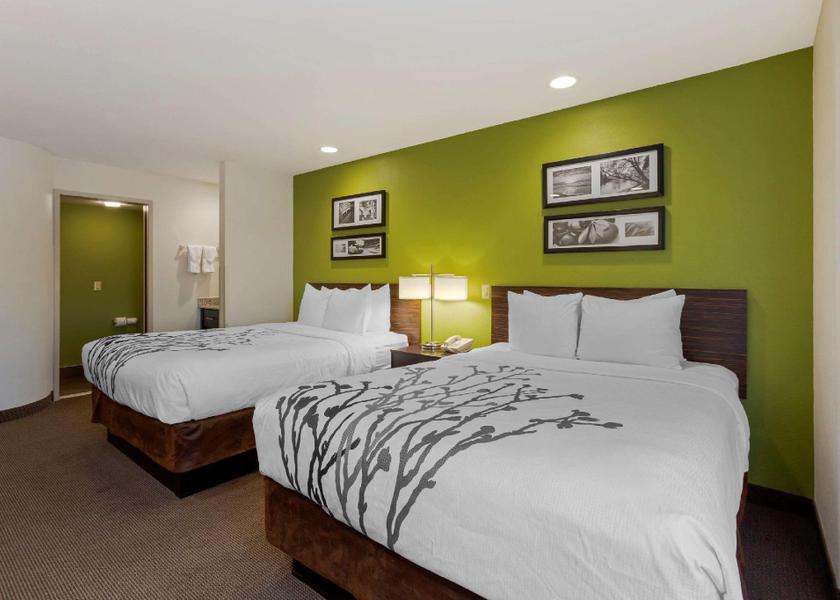 Oregon Ontario 2 Queen Beds, Nonsmoking