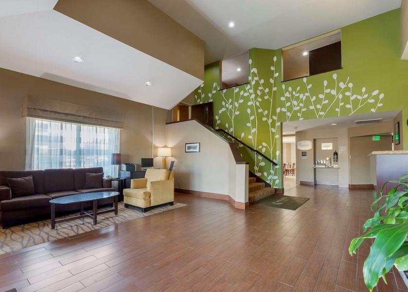 Oregon Ontario Lobby