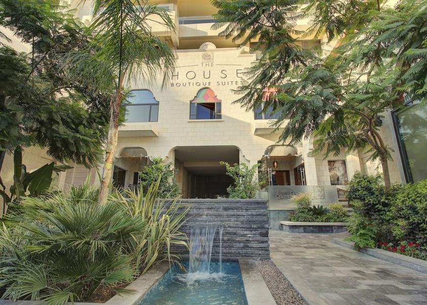  Amman Exterior