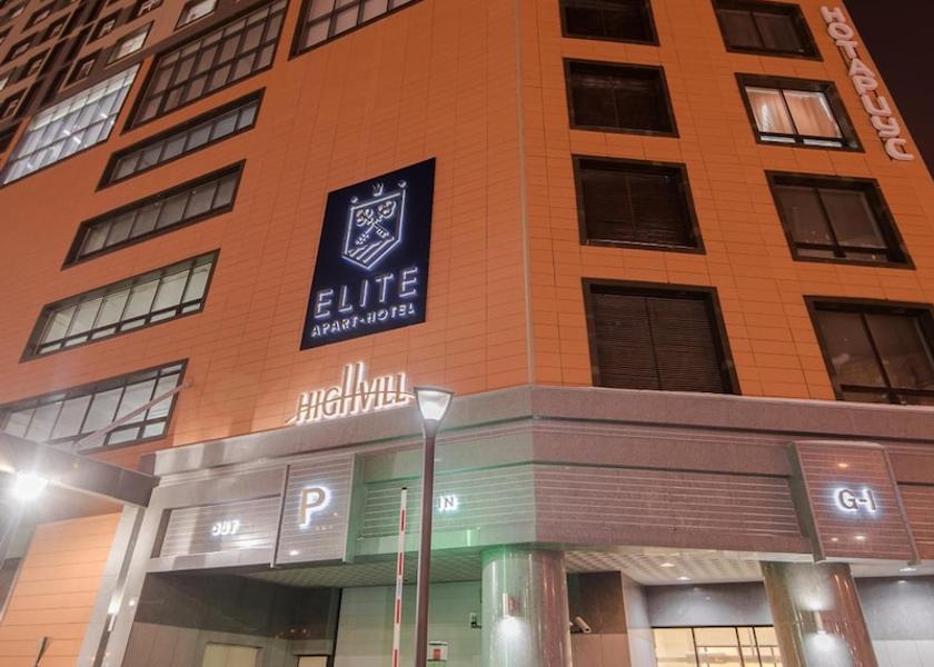  Astana Exterior Detail