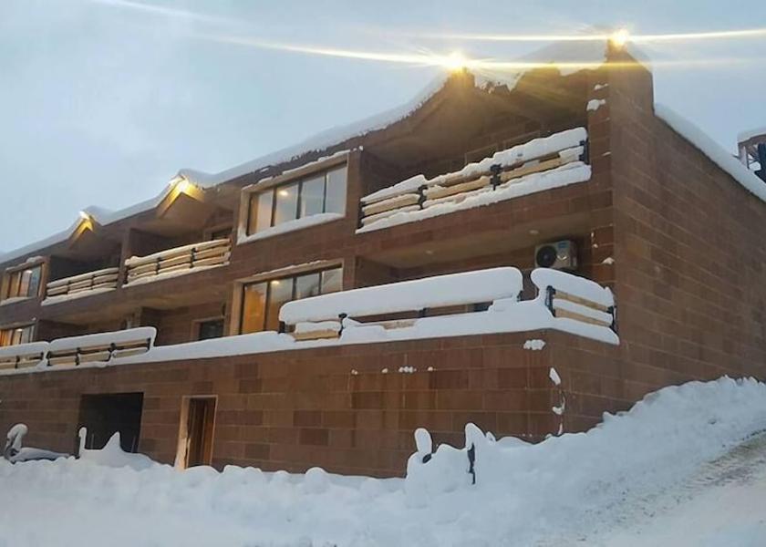 Keserwan-Jbeil Governorate Faraya Front of property