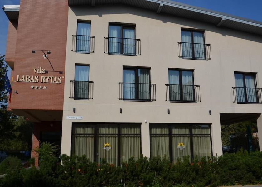  Palanga Exterior Detail