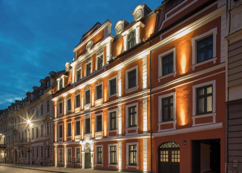  Riga Exterior Detail