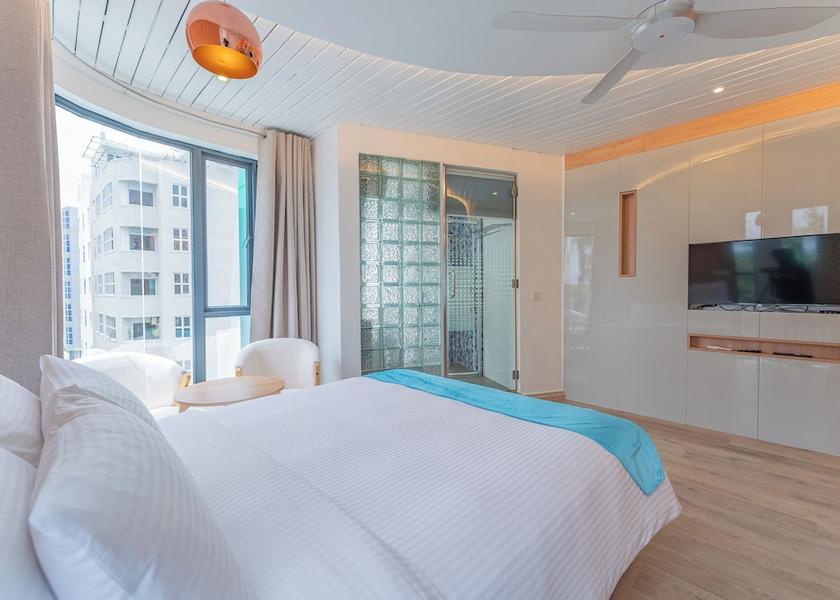 Kaafu Atoll Hulhumalé Room