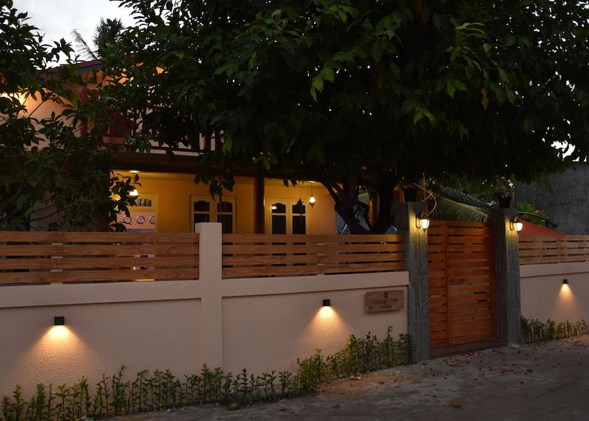 Gaafu Alifu Atoll Maamendhoo Facade