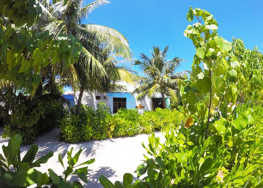 Kaafu Atoll Guraidhoo Front of property