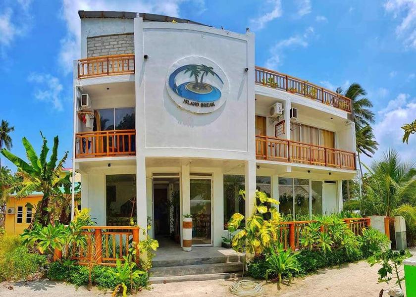 Vaavu Atoll Fulidhoo View from property