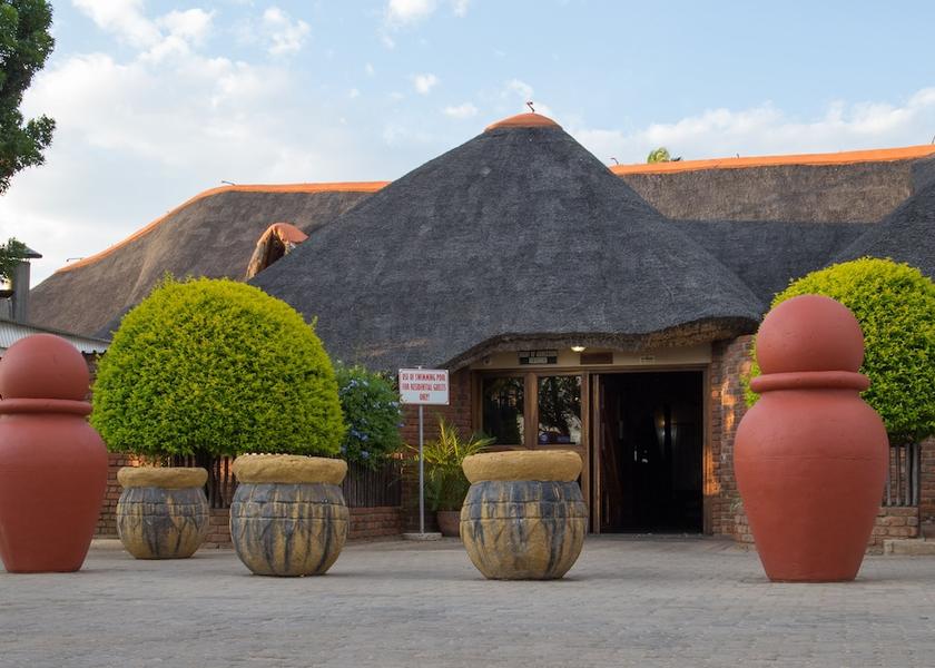 Otjozondjupa Region Otjiwarongo Property entrance