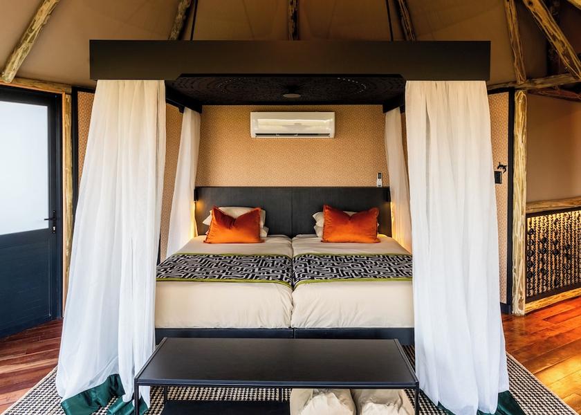  Ngoma Room