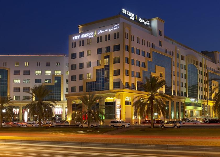  Muscat Exterior Detail