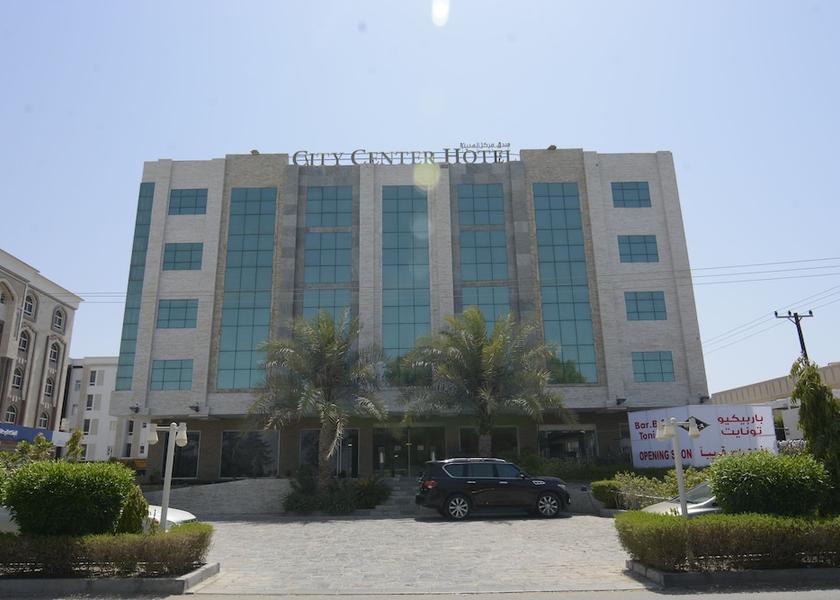  Muscat Exterior Detail