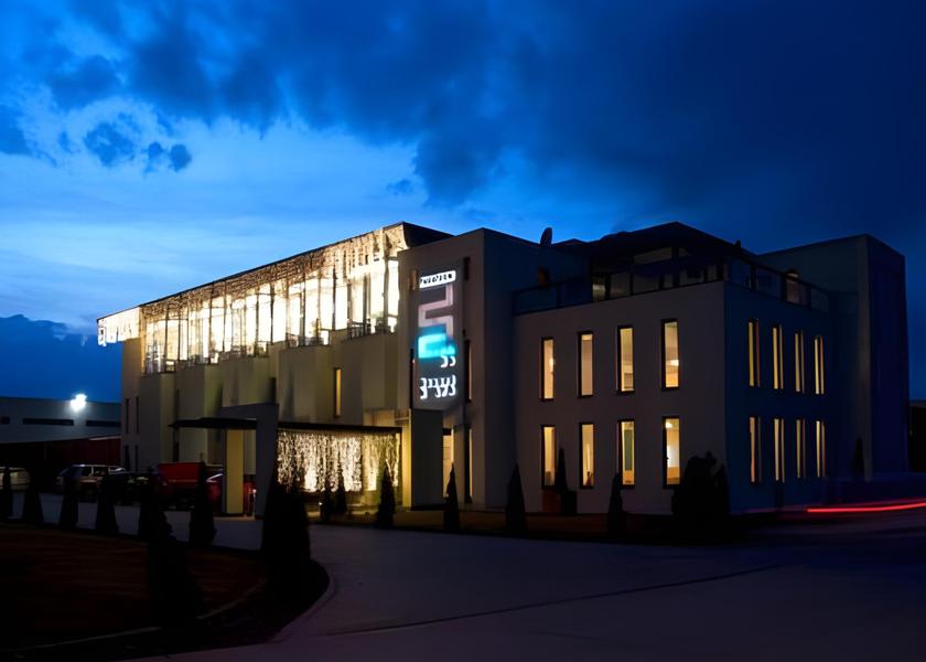  Timisoara exterior view