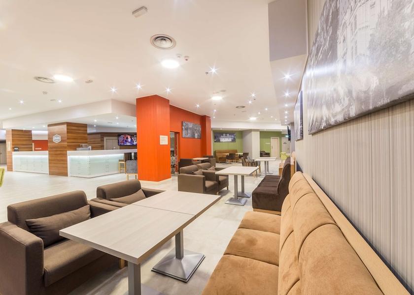  Iasi Lobby