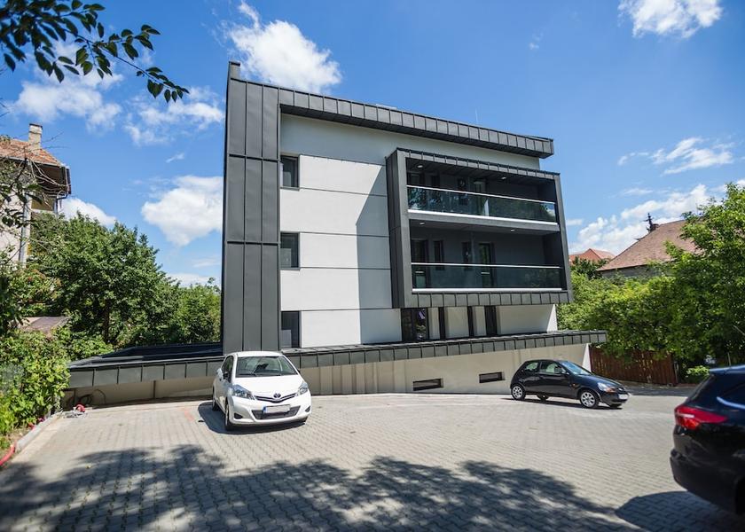  Cluj-Napoca Property Grounds