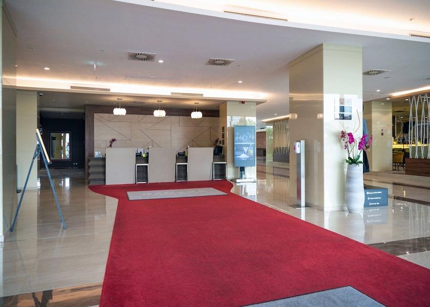 Craiova Lobby