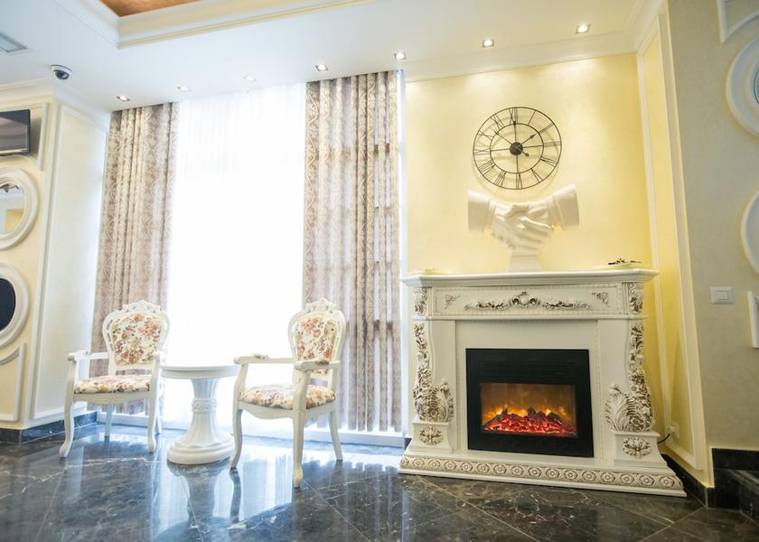  Craiova Fireplace