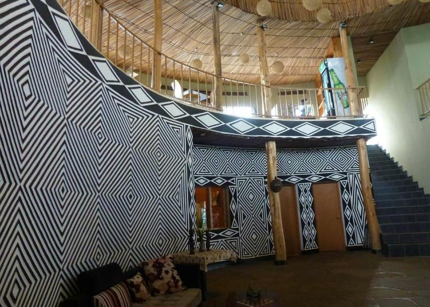  Gisakura Lobby