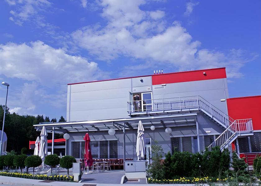  Trebnje Exterior view
