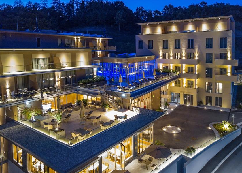  Rogaska Slatina Primary image