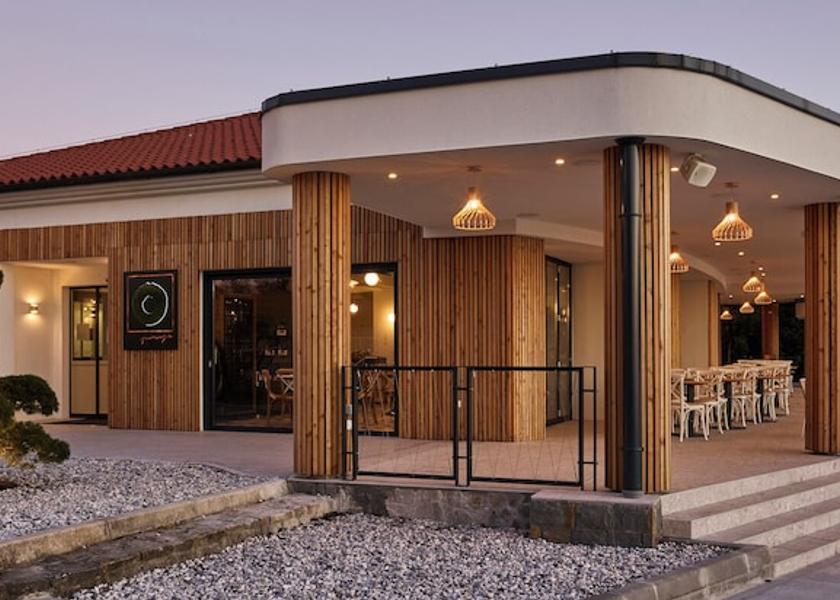  Piran Restaurant