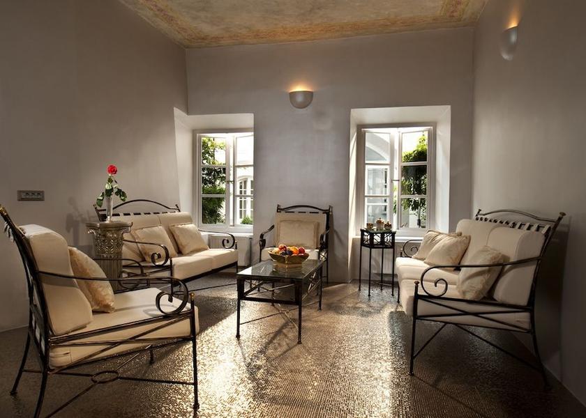  Ljubljana Interior