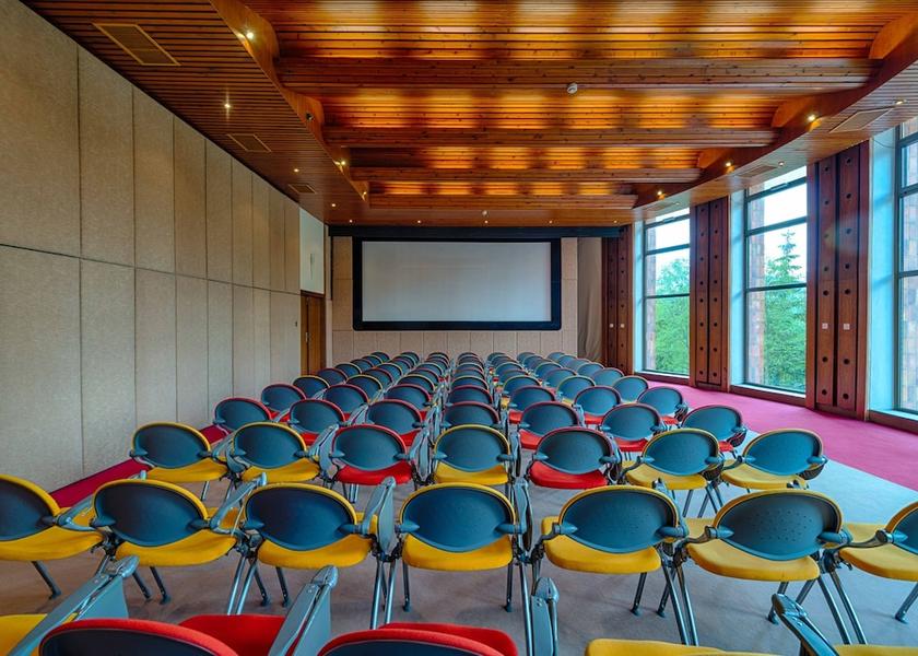  Tatranska Javorina Meeting Room