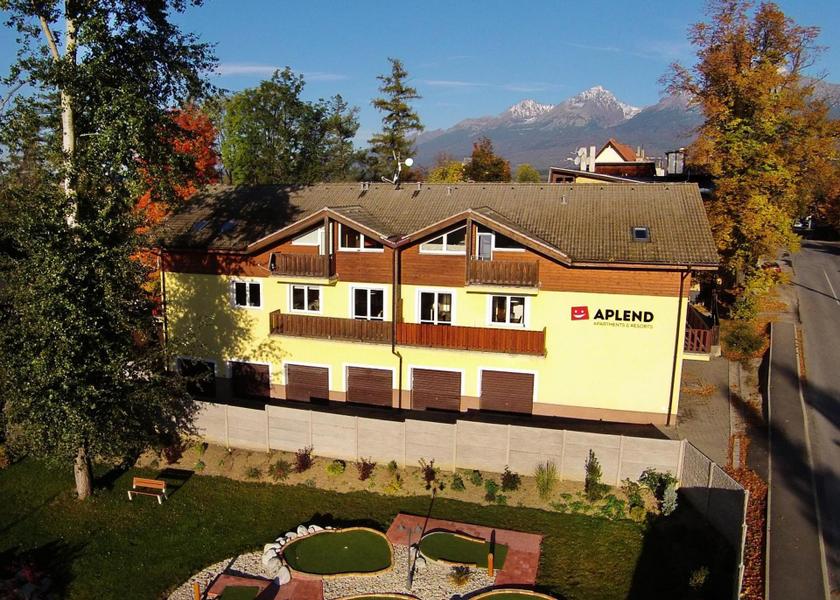  Velky Slavkov exterior view