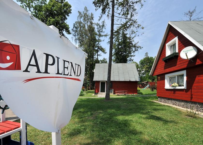  Velky Slavkov Exterior Detail