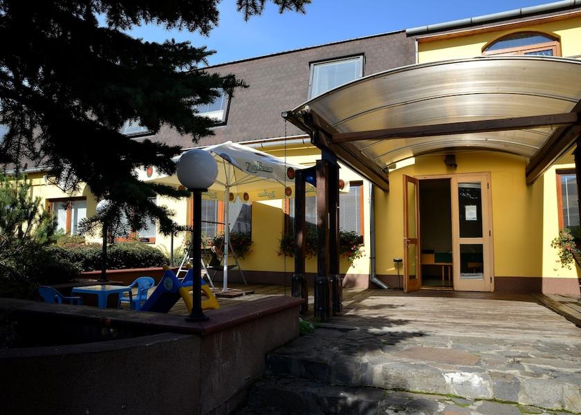 Children's Play Area