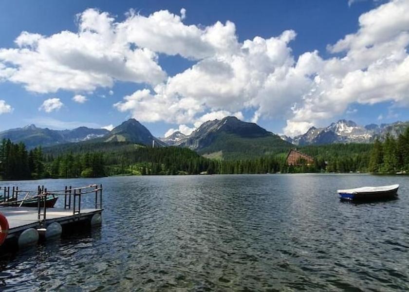  Strbske Pleso Hiking