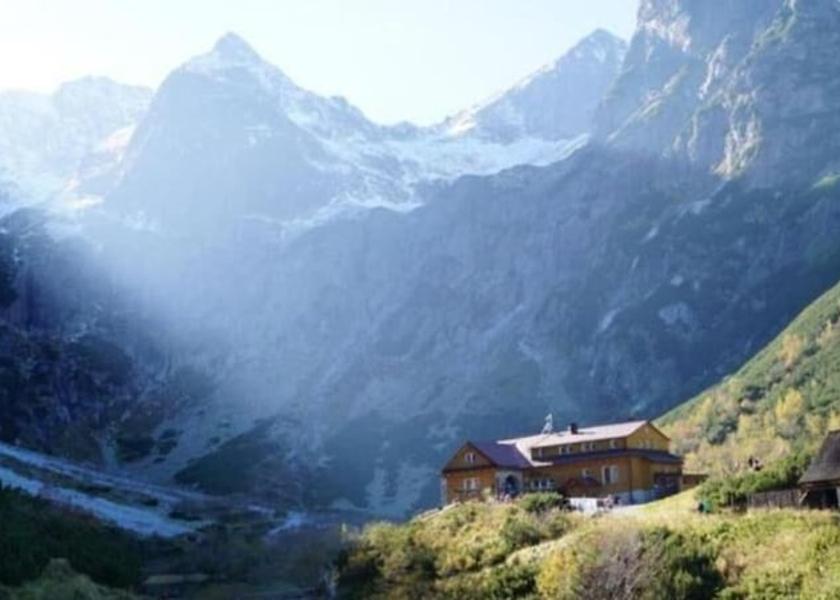  Strbske Pleso Hiking