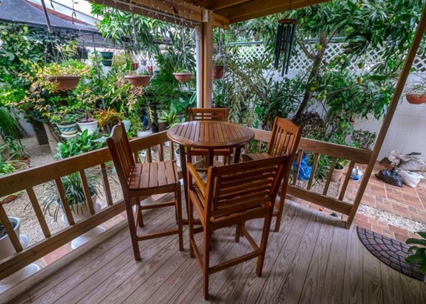 Tunapuna-Piarco El Dorado Porch