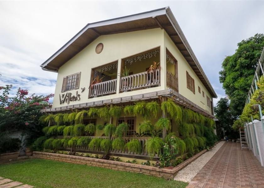 Tunapuna-Piarco El Dorado Facade