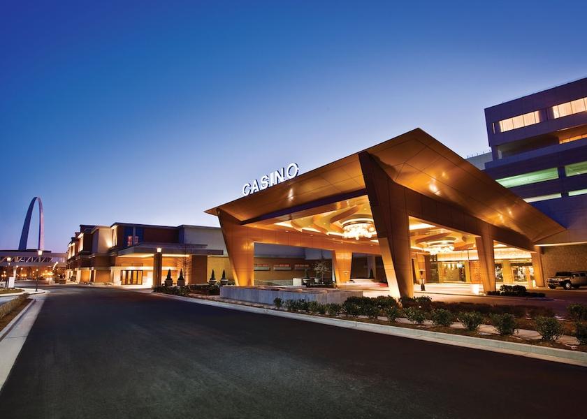 Missouri St. Louis Exterior Detail