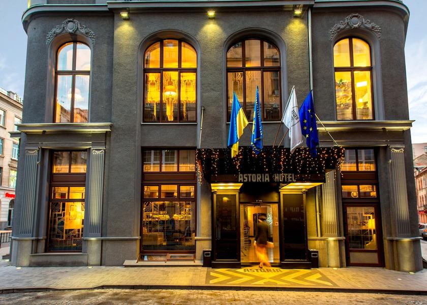  Lviv Entrance