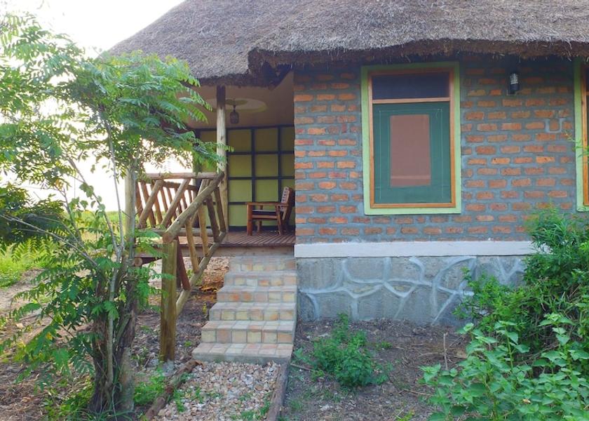  Kasese Exterior Detail