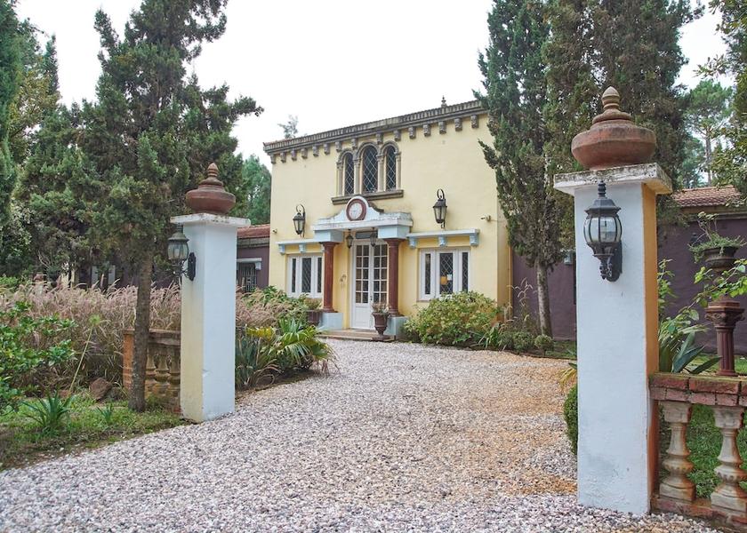 Maldonado Punta Ballena Facade